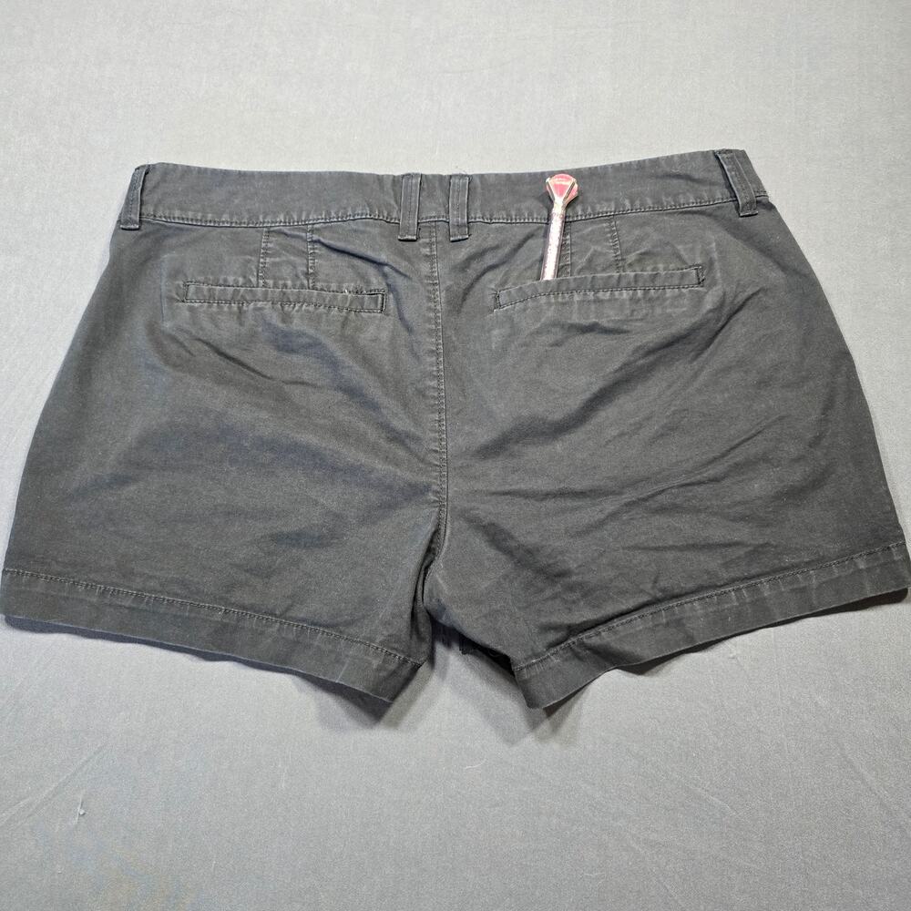 Old Navy Black Shorts Stretch Chinos Flat Front Casual Low Rise Women's Size 10 - Picture 2 of 7